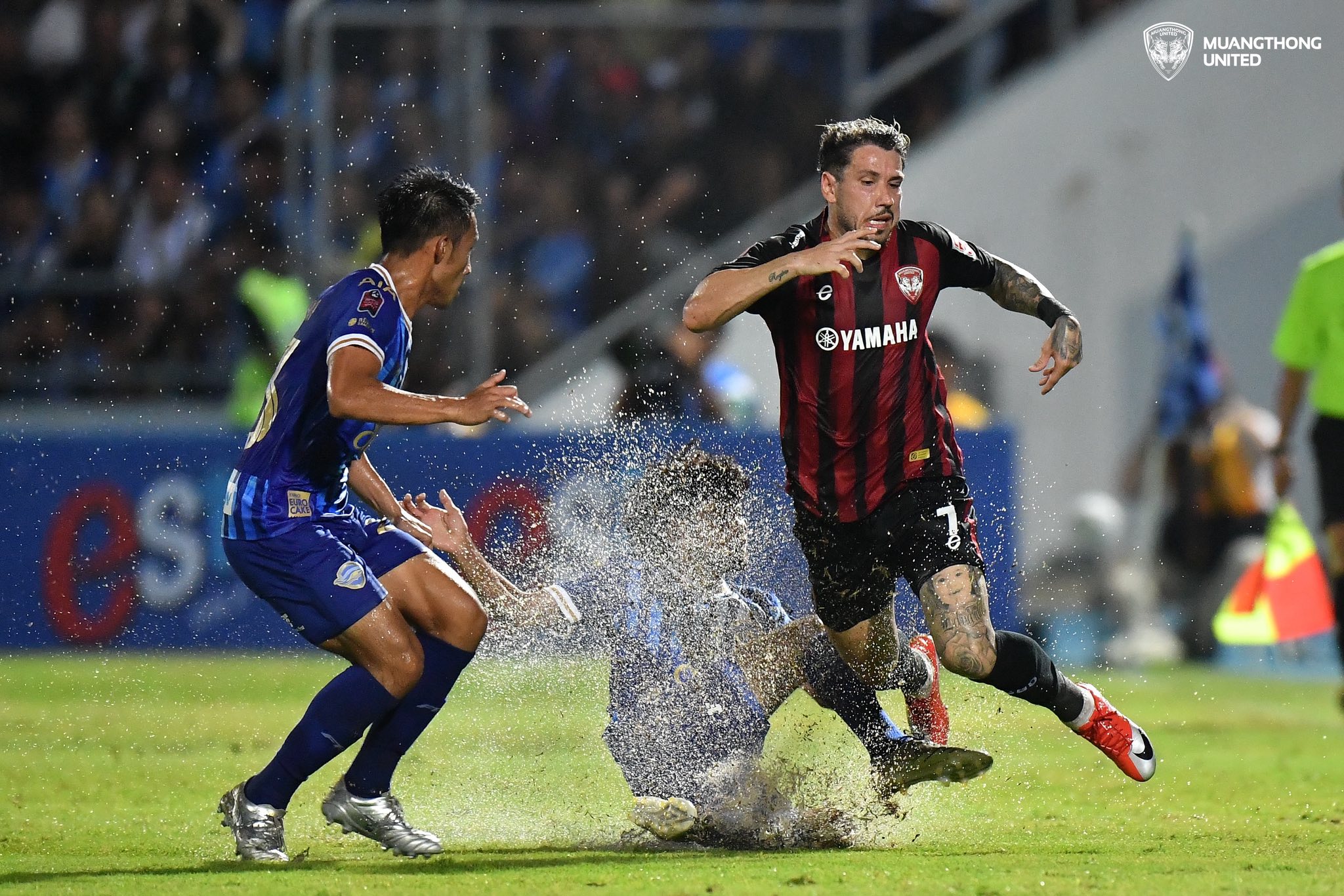 Muangthong United vs BG Pathum United