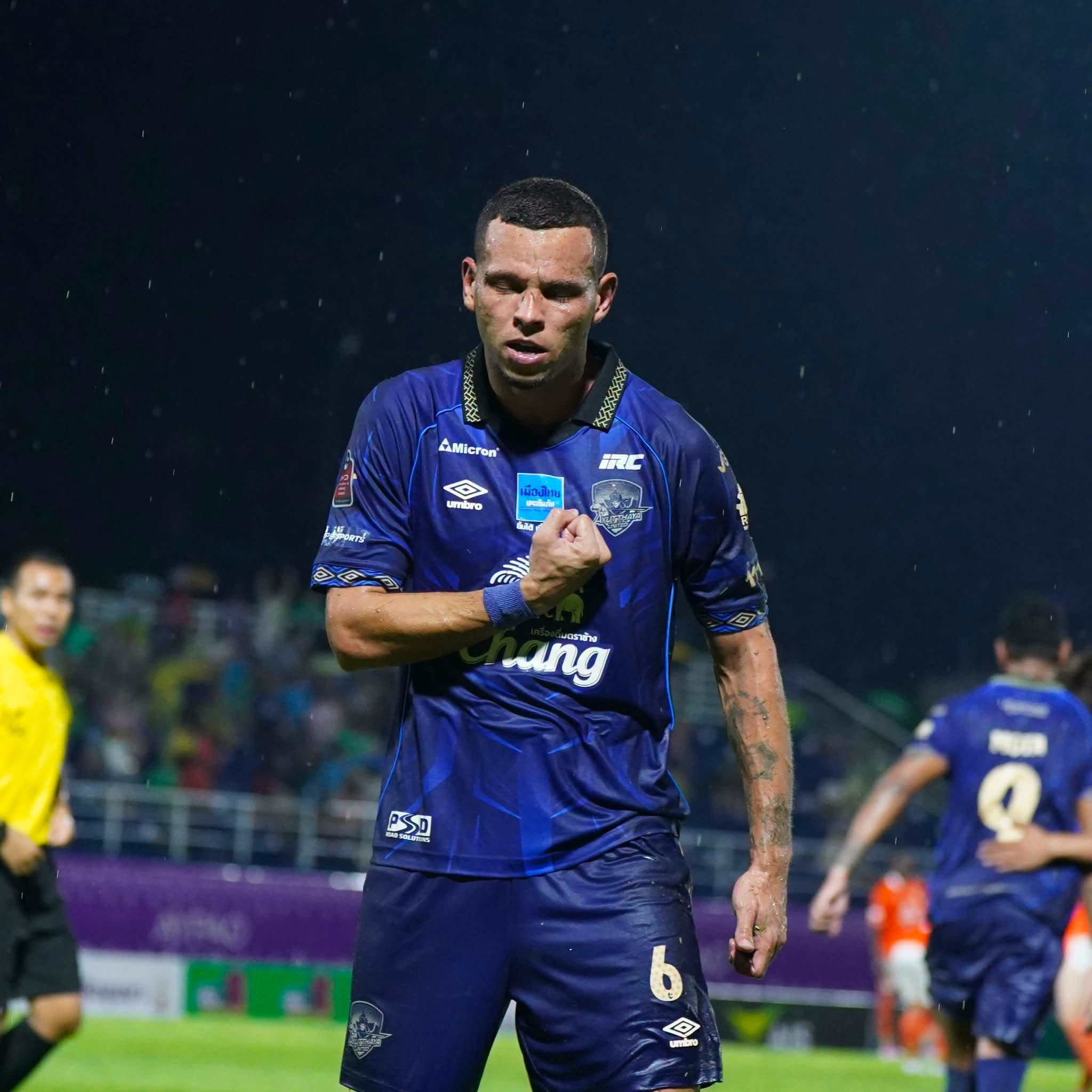 Ayutthaya United players celebrate against Ratchaburi